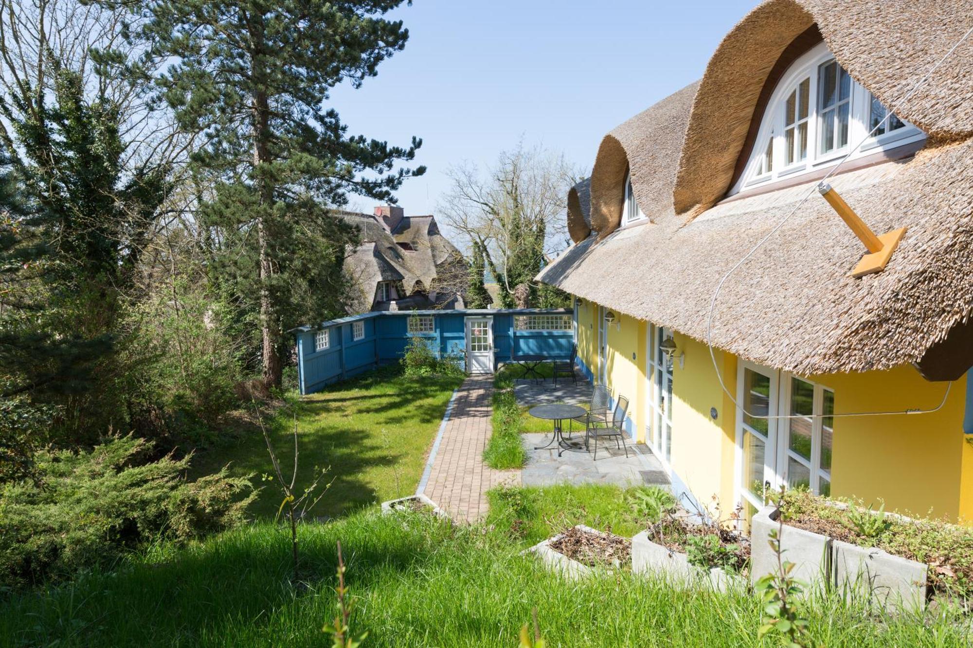 Gaestehaus Bergfalke Ahrenshoop Buitenkant foto